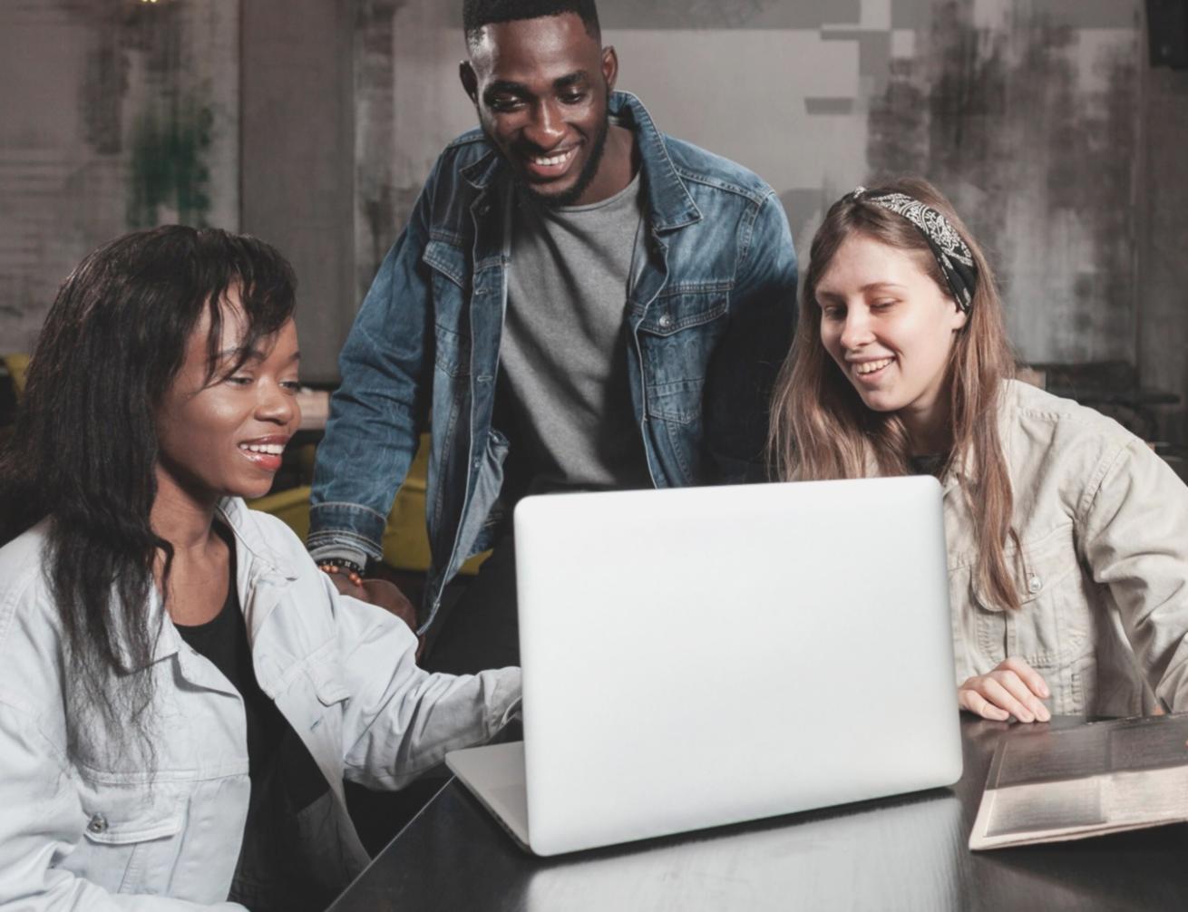 Analyse stratégique d'investissement événementiel en cours